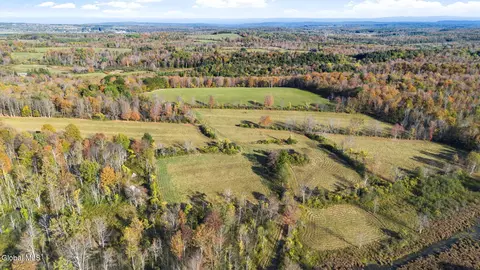 207 Kropp Rd, Westerlo, NY 12193