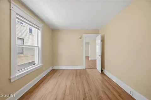 Bedroom - 21 Hawk St, Schenectady, NY 12307 photo 2 of 6