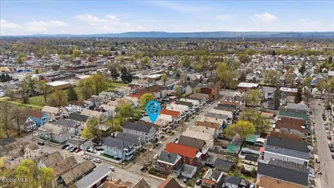 View/Area - 21 Hawk St, Schenectady, NY 12307 photo 2 of 3