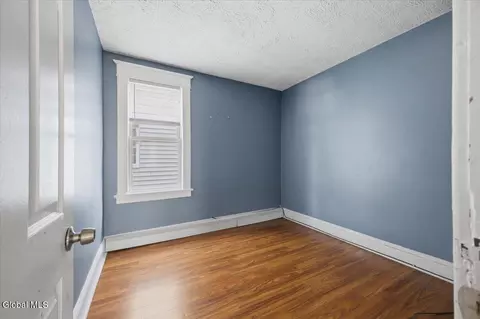 Bedroom - 21 Hawk St, Schenectady, NY 12307 photo 6 of 6