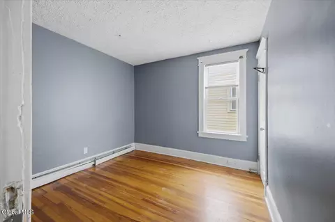 Bedroom - 21 Hawk St, Schenectady, NY 12307 photo 5 of 6