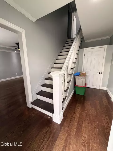 Entry Way - 1025 Hegeman St, Schenectady, NY 12306 photo 1 of 6