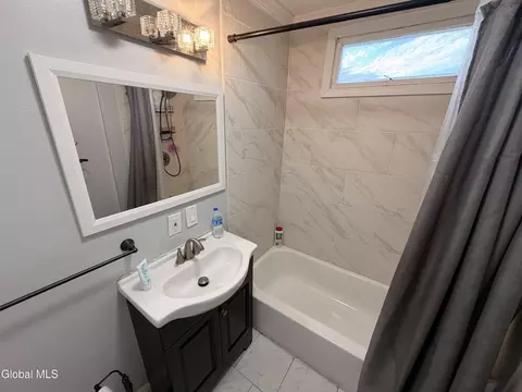 Bath - 1025 Hegeman St, Schenectady, NY 12306 photo 2 of 3