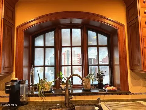 Kitchen - 843 Wright Ave, Schenectady, NY 12309 photo 3 of 3