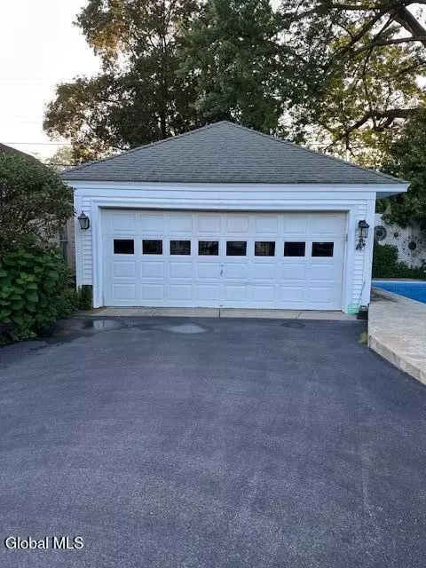 Other - 843 Wright Ave, Schenectady, NY 12309 photo 1 of 10