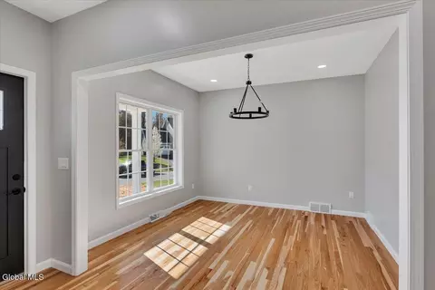 Other - 105 Diamond Pl, Schenectady, NY 12306 photo 1 of 20