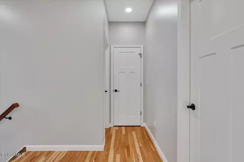 Entry Way - 105 Diamond Pl, Schenectady, NY 12306 photo 7 of 9