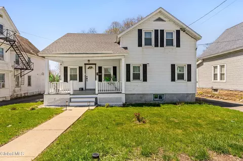 1321 Helderberg Ave, Schenectady, NY 12306