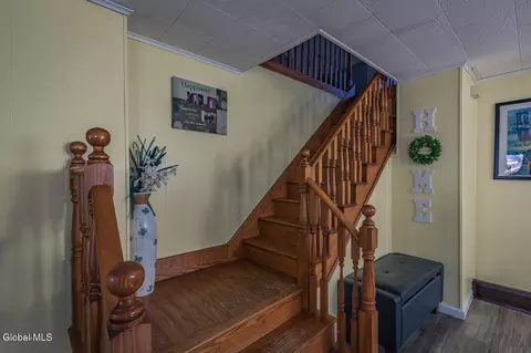 Entry Way - 38 1st Ave, Broadalbin, NY 12025 photo 2 of 2