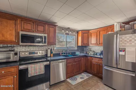 Kitchen - 38 1st Ave, Broadalbin, NY 12025 photo 1 of 5