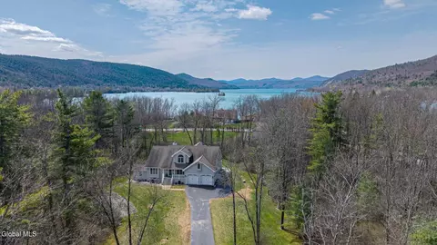 68 Mossy Point Rd, Ticonderoga, NY 12883