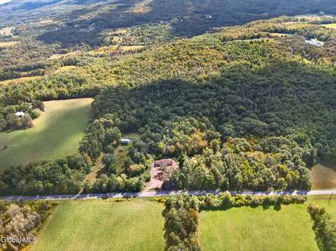 189 Sutton Rd, Cornwallville, NY 12418 photo 11