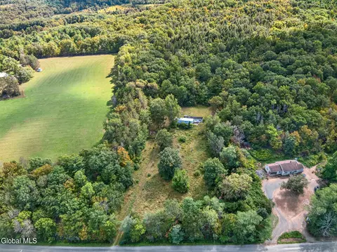 189 Sutton Rd, Cornwallville, NY 12418 photo 2