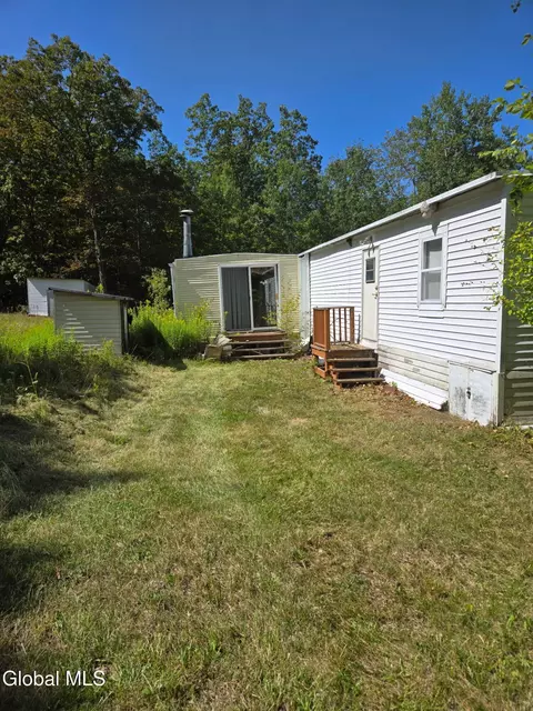 189 Sutton Rd, Cornwallville, NY 12418 photo 9
