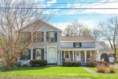 21 Main St, Rexford, NY 12148
