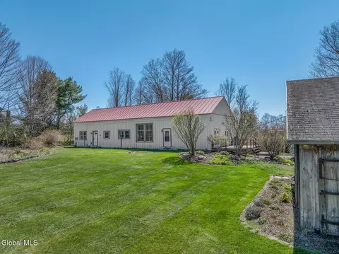 413 Smith Rd, Salem, NY 12865