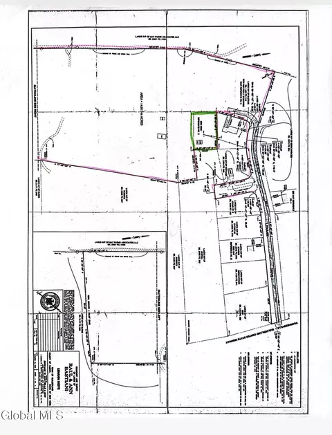 11 Lenann #REAR, Altamont, NY 12009