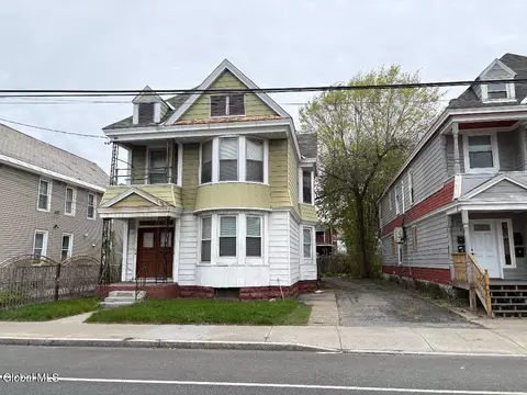 1723 Broadway, Schenectady, NY 12306