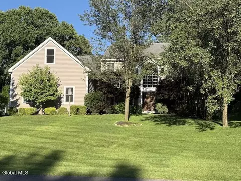 11 Long Shadow Dr, Latham, NY 12110