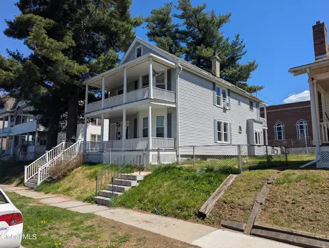 330 7th Ave, Troy, NY 12182