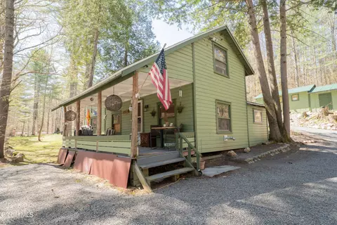 141 River Rd, Northville, NY 12134