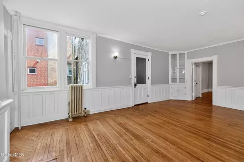 Living - 7 Union St, Schenectady, NY 12305 photo 3 of 9