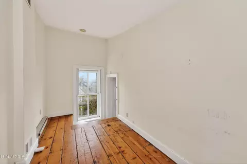 Bedroom - 7 Union St, Schenectady, NY 12305 photo 4 of 4