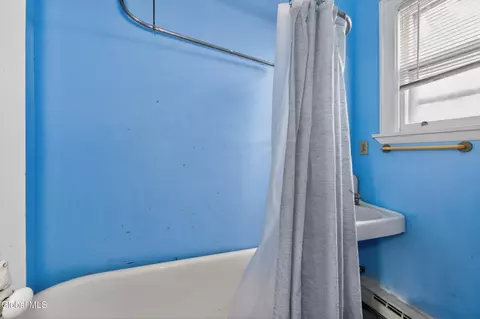 Bath - 7 Union St, Schenectady, NY 12305 photo 5 of 5