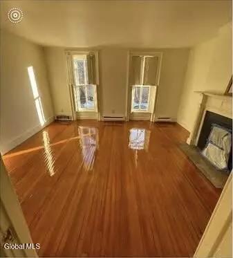 Living - 7 Union St, Schenectady, NY 12305 photo 8 of 9