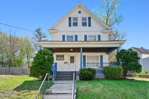 418 Plymouth Ave, Schenectady, NY 12308
