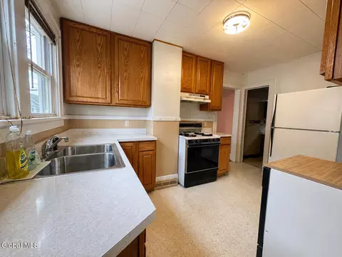 Kitchen - 233 Sixteenth St, Schenectady, NY 12306 photo 2 of 3