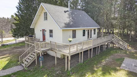 1817 Nys Route-28n, Minerva, NY 12851