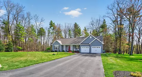12 Old Mill Ct, Rock City Falls, NY 12863