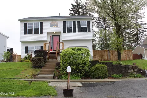 12 Morgans Run, Schuylerville, NY 12871