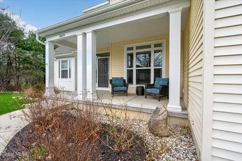 Exterior - 1019 Gideon Trce, Schenectady, NY 12302 photo 4 of 11