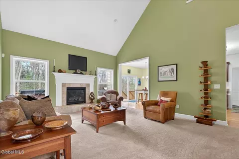 Living - 1019 Gideon Trce, Schenectady, NY 12302 photo 1 of 3