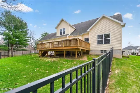 Exterior - 1019 Gideon Trce, Schenectady, NY 12302 photo 9 of 11
