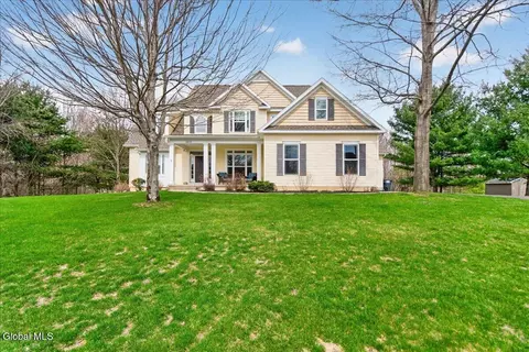 1019 Gideon Trce, Schenectady, NY 12302