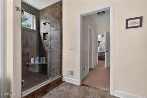 Entry Way - 1019 Gideon Trce, Schenectady, NY 12302 photo 4 of 5