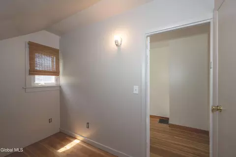 Bedroom - 84 Pashley Rd, Glenville, NY 12302 photo 4 of 4