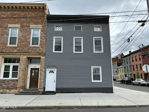 68 Bassett St, Albany, NY 12202