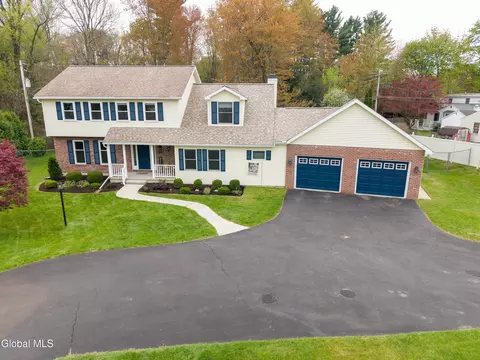 130 C Kenwood Ave, Delmar, NY 12054