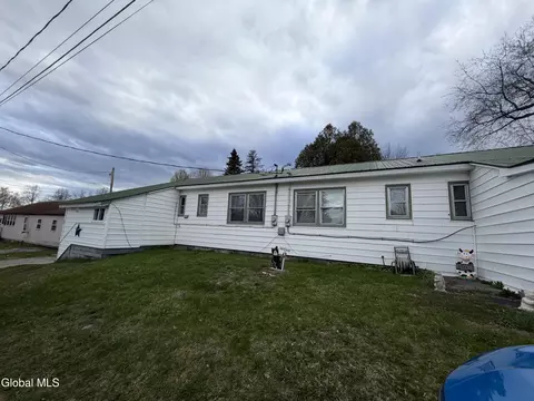 9 Harmony Rd, Mineville, NY 12956