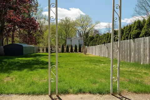 Exterior - 3270 Mcdonald Ave, Schenectady, NY 12304 photo 3 of 3