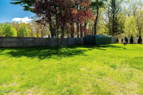 Exterior - 3270 Mcdonald Ave, Schenectady, NY 12304 photo 2 of 3