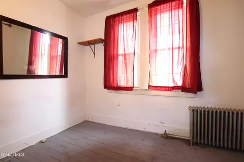 Bedroom - 10 Daggett Ter, Schenectady, NY 12307 photo 1 of 9