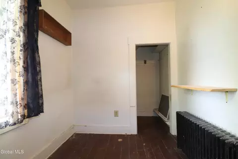 Bedroom - 10 Daggett Ter, Schenectady, NY 12307 photo 7 of 9