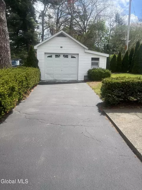Other - 824 Dean St, Schenectady, NY 12309 photo 9 of 12