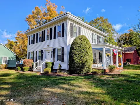 45 High St, Hoosick Falls, NY 12090