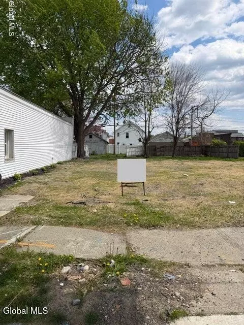 1928 7th Ave, Watervliet, NY 12189